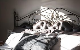 Noah'S Stanley Luxury Bed And Breakfast