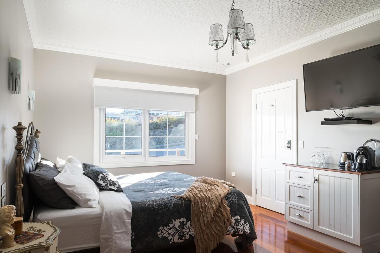 Noah'S Stanley Luxury Bed And Breakfast Exterior photo